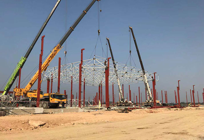 合作小鹏新能源汽车